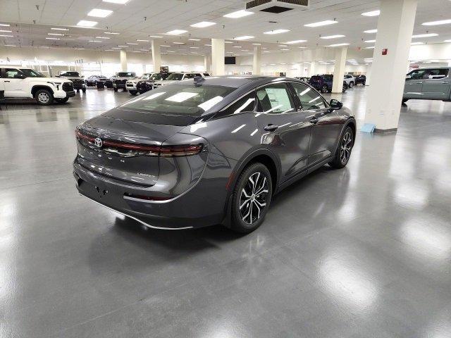 2024 toyota crown limited