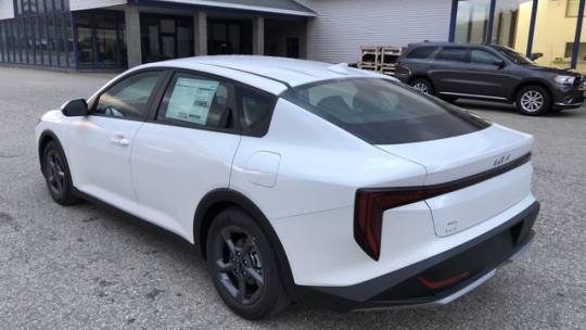 2025 Kia K4
