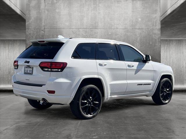 2017 jeep grand cherokee altitude