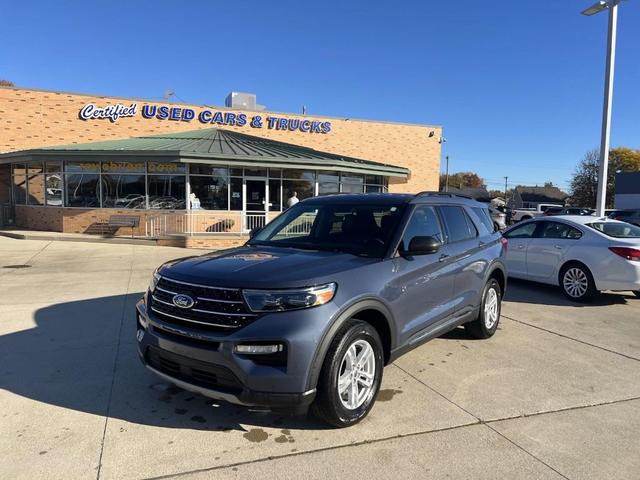 2021 ford explorer xlt