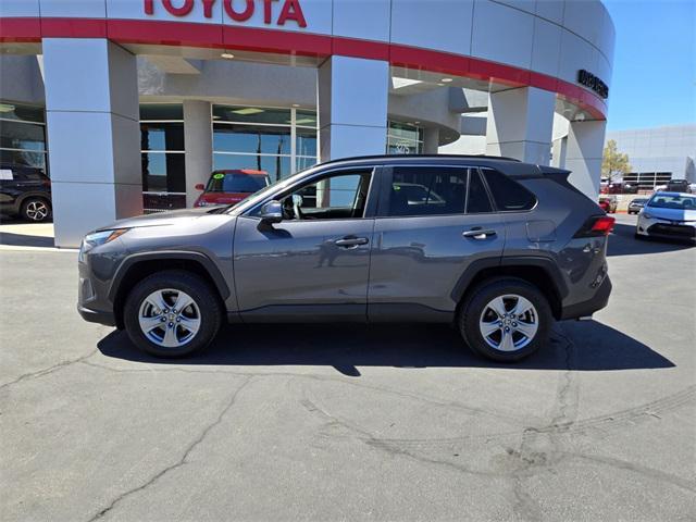 2022 toyota rav4 xle