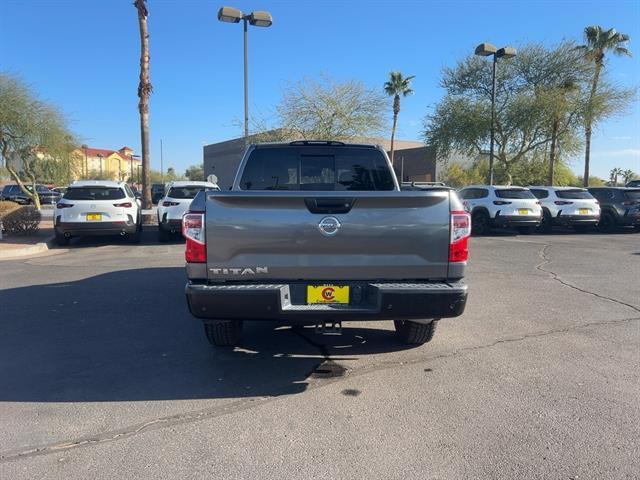 2021 nissan titan s