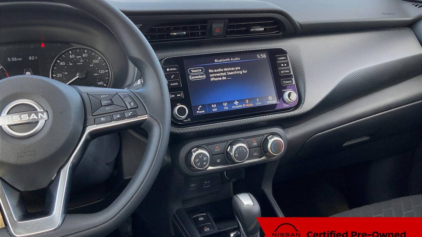 2024 nissan kicks sv