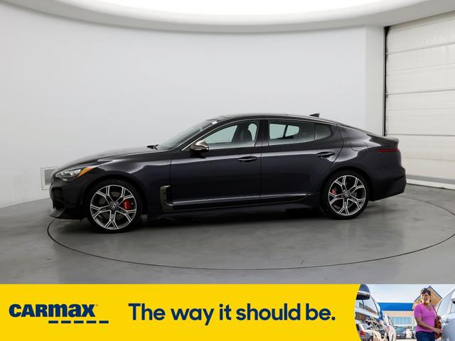 2019 kia stinger gt1