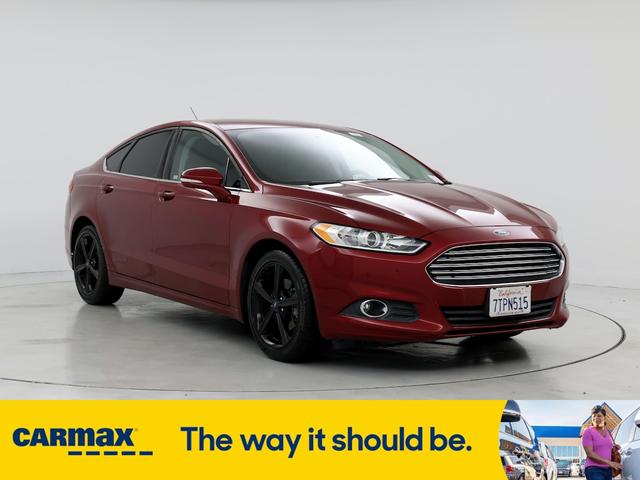 2016 ford fusion se