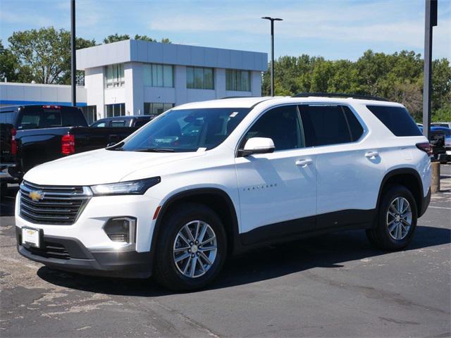2023 chevrolet traverse lt cloth
