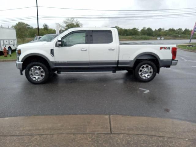 2022 ford f-250 lariat