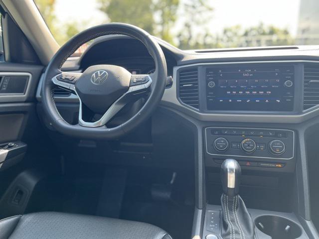 2021 volkswagen atlas 3.6l se w/technology