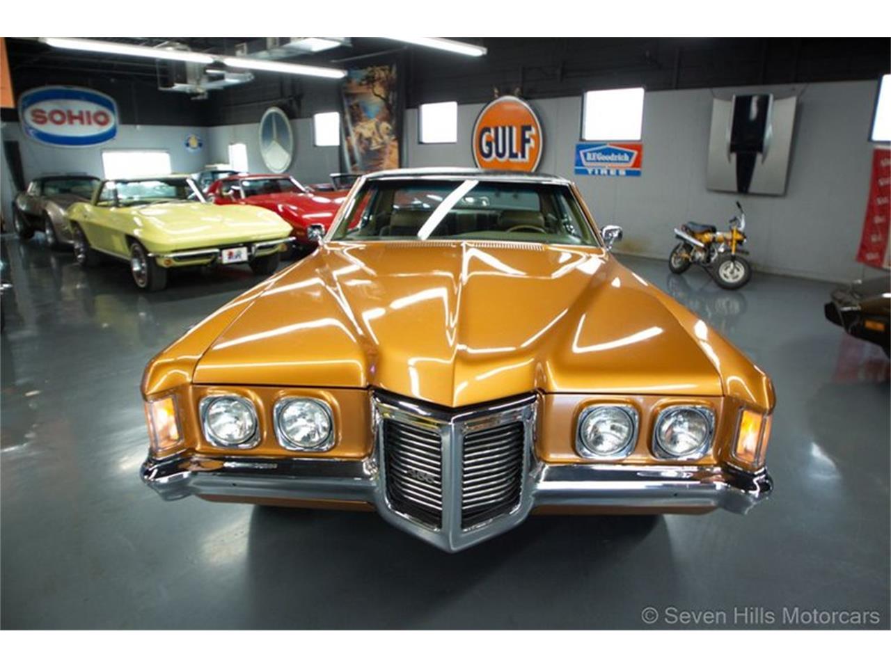 1969 pontiac grand prix