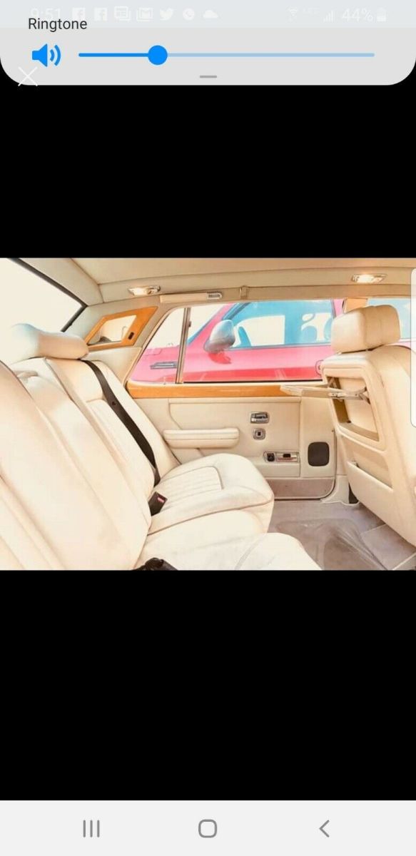 1988 rolls-royce silver spur sedan yellow rwd automatic