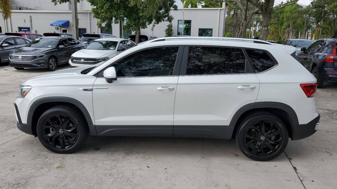 2022 volkswagen taos se