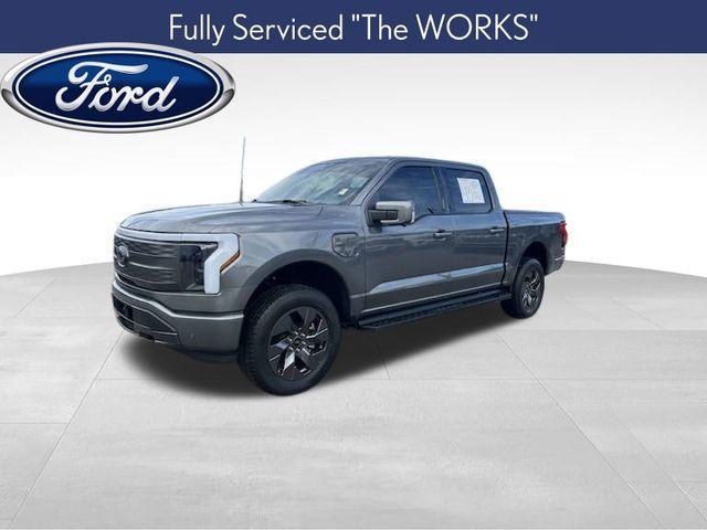 2023 ford f-150 lightning lariat