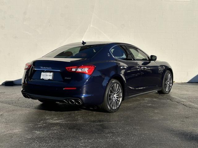 2019 maserati ghibli base