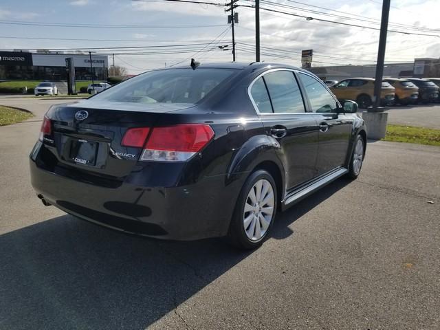 2011 subaru legacy limited