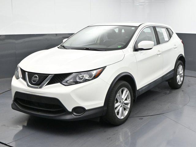 2018 nissan rogue sport s