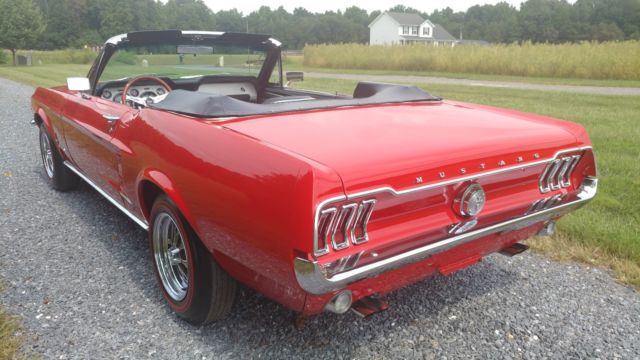 1967 ford mustang convertible 4 speed - a code - air condition - ps - power top
