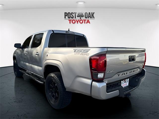 2023 toyota tacoma sr