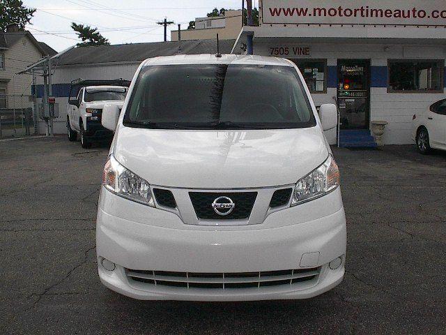 2021 nissan nv200 sv
