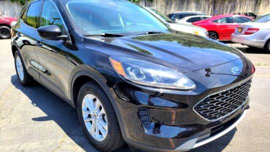 2021 ford escape hybrid se