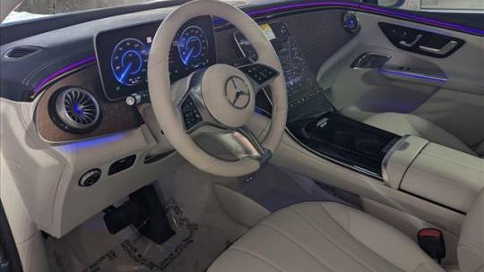 2024 Mercedes-Benz EQE SUV
