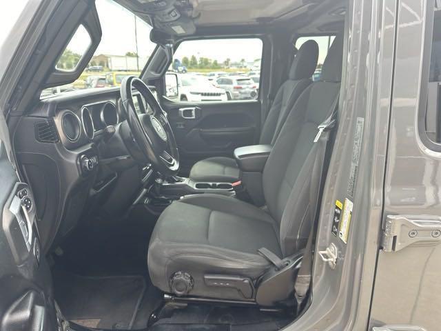 2020 jeep gladiator sport s