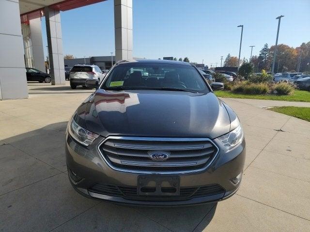 2018 ford taurus sel