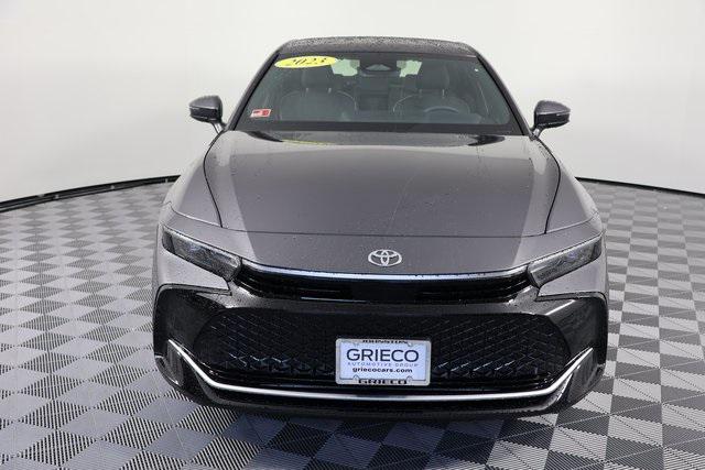 2023 toyota crown xle