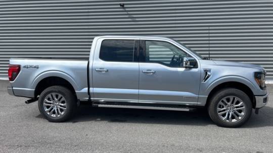 new 2024 ford f-150 xlt supercrew 5.5' box 4wd