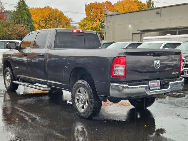 2022 ram 3500 tradesman crew cab 4x4 8' box