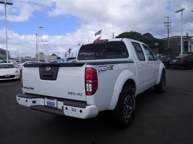 2016 nissan frontier pro-4x 4x4 pro-4x 4dr crew cab 5 ft. sb pickup 6m for sale in honolulu, hawaii