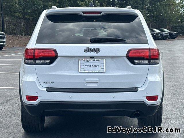 2017 jeep grand cherokee laredo