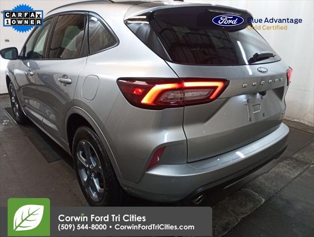 2023 ford escape st-line select