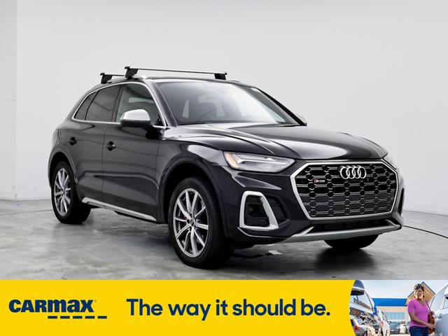 2022 audi sq5 premium plus