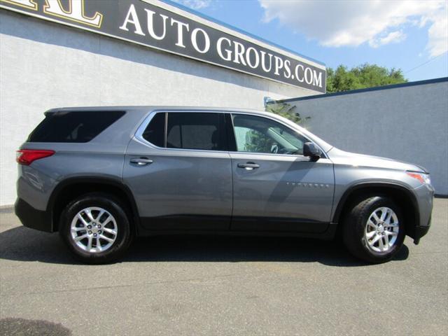 2018 chevrolet traverse ls