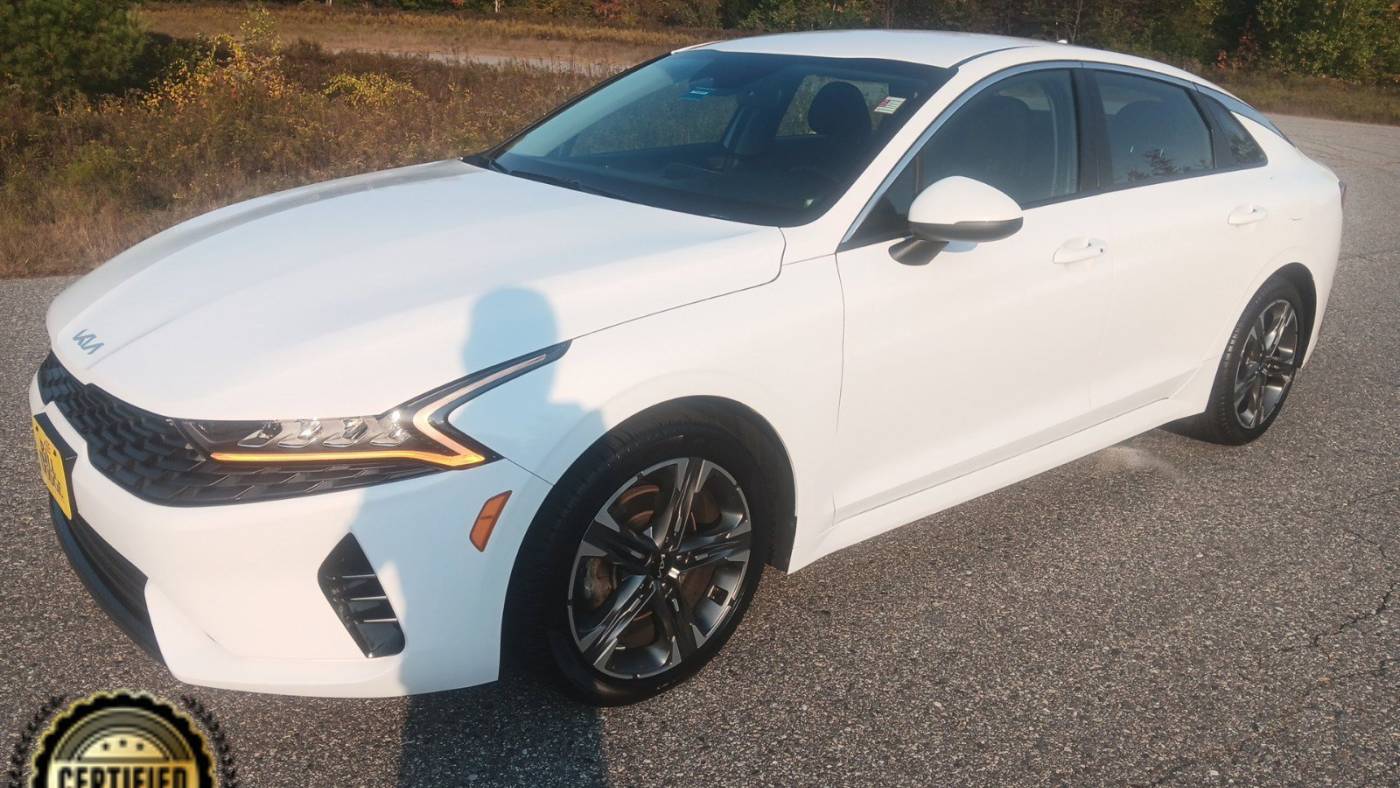 2022 kia k5 lxs