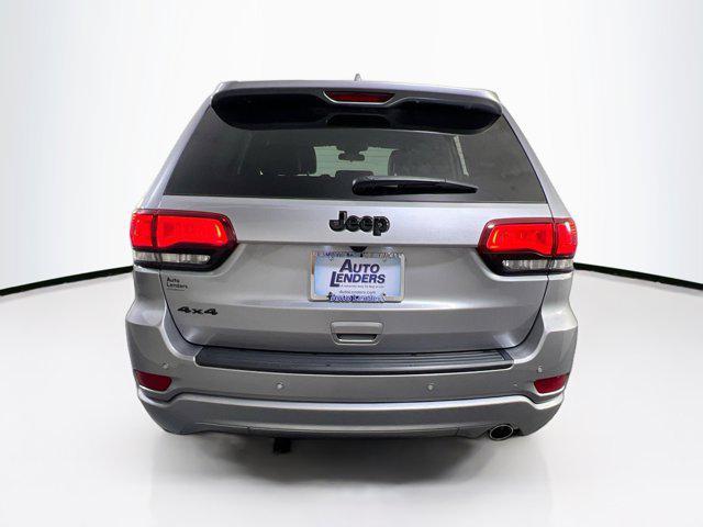 2021 jeep grand cherokee laredo