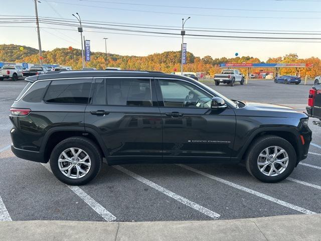 2022 jeep grand cherokee l limited