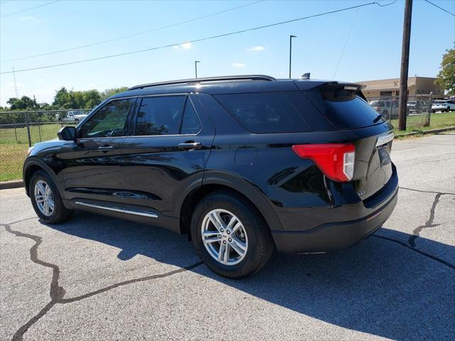 2021 ford explorer xlt