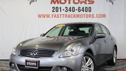 2015 Infiniti Q40