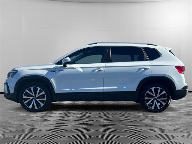 2022 volkswagen taos 1.5t se