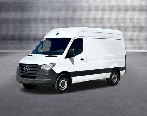 2020 mercedes-benz sprinter 2500 standard roof