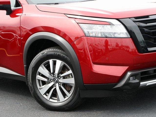 2022 nissan pathfinder sl 4wd
