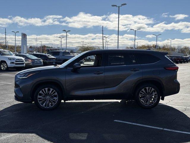 2021 toyota highlander platinum