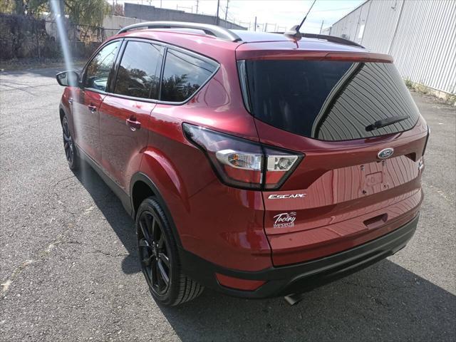 2018 ford escape se