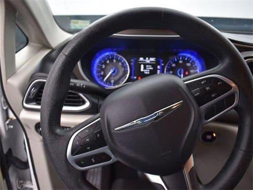 2020 chrysler voyager l passenger van in noblesville, indiana