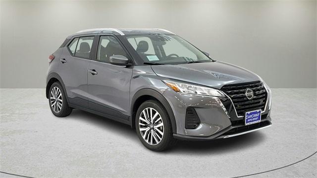 2021 nissan kicks sv
