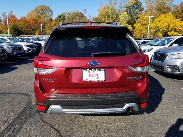 2022 subaru forester touring