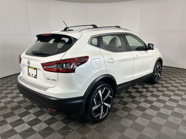 2022 nissan rogue sport sl