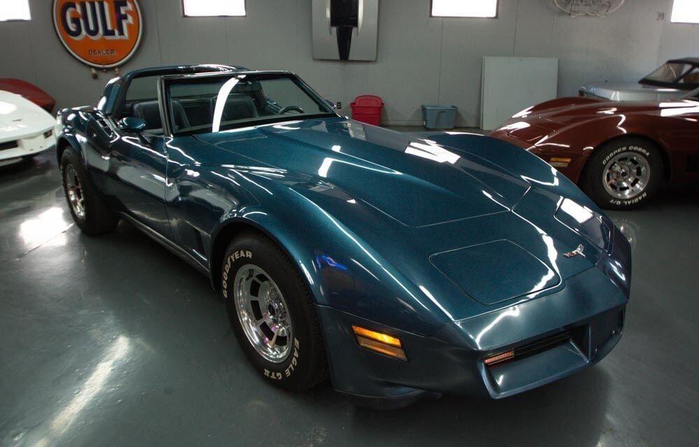 1980 chevrolet corvette 14035 miles 350ci v8 dark blue metallic