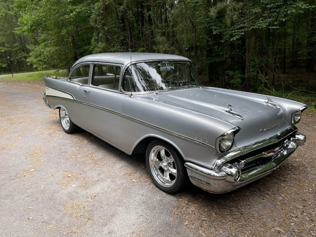chevrolet 210